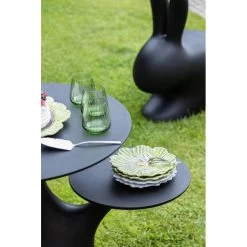 Tavolino Rabbit Nero E Sedia Rabbit Nera Di QEEBOO -Negozio Di Mobili tavolino rabbit nero e sedia rabbit nera di qeeboo 3